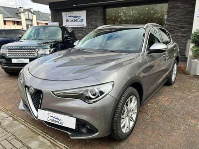 Usata Alfa Romeo Stelvio 209 CV (153 kW) 2017 Grigio SUV