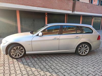 Usata BMW 320 2010 Grigio Station wagon