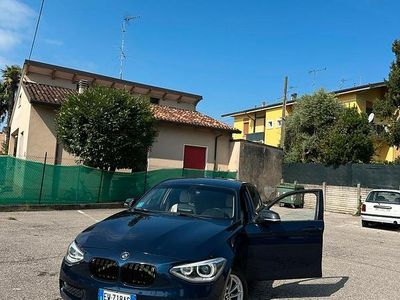 Usata BMW 118 143 CV (105 kW) 2014 Blu Utilitaria