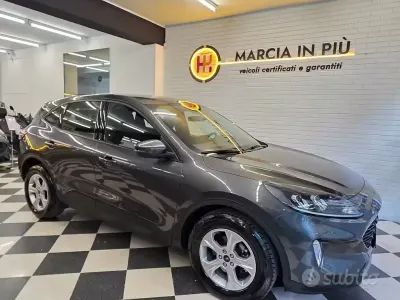 Usata Ford Kuga 120 CV (88 kW) 2022 Grigio SUV