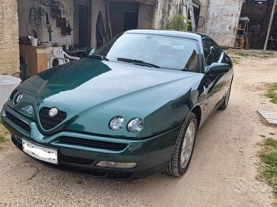 Usata Alfa Romeo GTV 201 CV (147 kW) 1995 Coupé