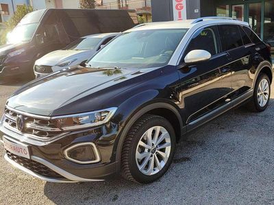 Usado VW T-Roc Style 150 CV (110 kW) 2024 Negro SUV