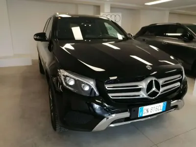 Usata Mercedes GLC220 Exclusive 170 CV (125 kW) 2019 Nero SUV