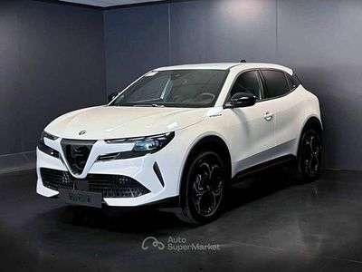 Nuova Alfa Romeo Junior Edizione Speciale 136 CV (100 kW) 2025 Bianco SUV