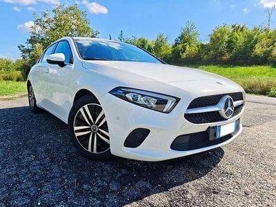 Usata Mercedes A180 136 CV (100 kW) 2020 Bianco Berlina