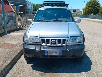 Usata Kia Sportage 118 CV (86 kW) 2003 Grigio SUV