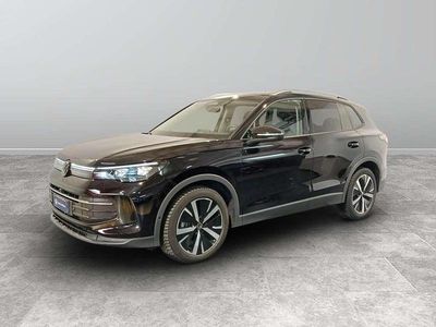 Usata VW Tiguan Life 150 CV (110 kW) 2024 Deep black perlato SUV