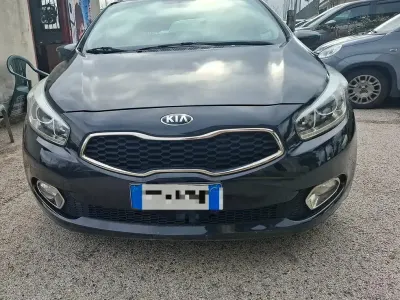 Usata Kia Ceed Sportswagon Active 128 CV (94 kW) 2015 Nero Station wagon