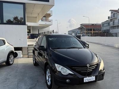 Usata Ssangyong (KGM) Actyon 141 CV (103 kW) 2006 Nero SUV