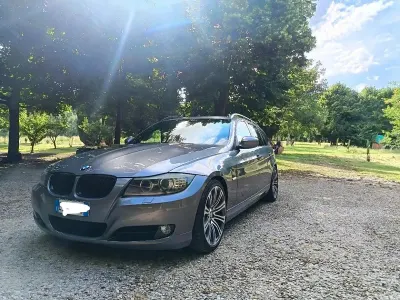 Usata BMW 320 Efficient Dynamics 177 CV (130 kW) 2008 Grigio Station wagon
