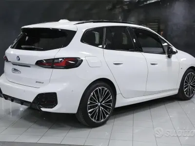 Usata BMW 218 M Sport 150 CV (110 kW) 2025 Bianco Station wagon