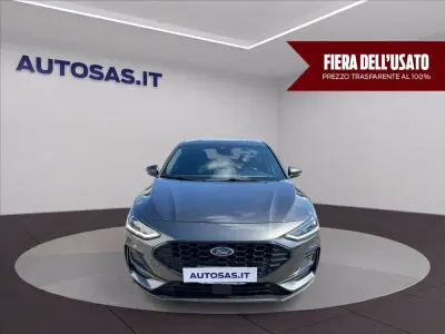 Usata Ford Focus ST-Line 125 CV (91 kW) 2023 Grigio metallizzato Berlina