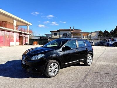 Usata Nissan Qashqai Acenta 115 CV (84 kW) 2010 Nero SUV