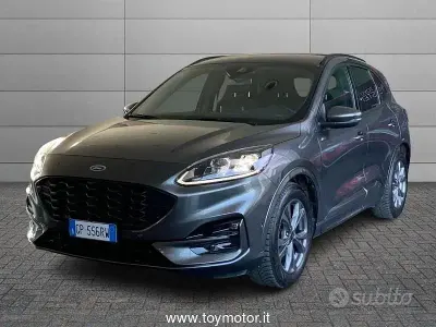 Usata Ford Kuga ST-Line X 120 CV (88 kW) 2023 Grigio SUV