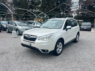 Usata Subaru Forester Trend 147 CV (108 kW) 2014 Bianco SUV