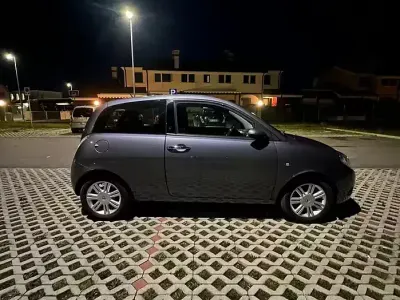 Usata Lancia Ypsilon 60 CV (44 kW) 2008 Utilitaria