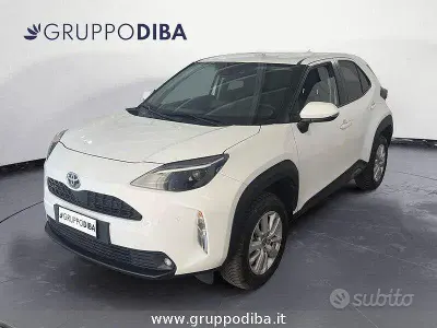 Usata Toyota Yaris Cross Business Edition 116 CV (85 kW) 2024 Bianco SUV