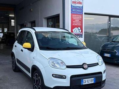 Usata Fiat Panda City Life 69 CV (50 kW) 2022 Bianco Utilitaria