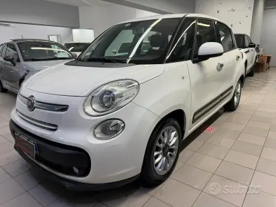 Usata Fiat 500L Lounge 95 CV (69 kW) 2016 Bianco Monovolume