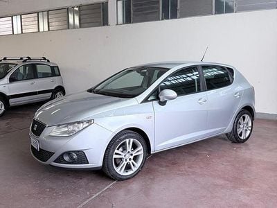 Usata Seat Ibiza ST Copa 74 CV (54 kW) 2012 Grigio Station wagon