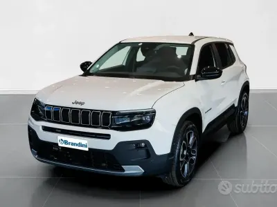 Nuova Jeep Avenger Summit 101 CV (74 kW) 2026 Snow SUV