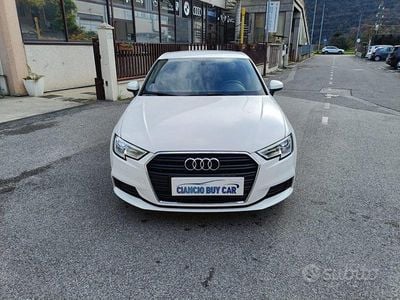 Bianco Usata 2020 Audi A3 Business Berlina | 18.999 € (Super prezzo)