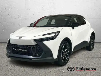 Usata Toyota C-HR Trend 140 CV (102 kW) 2024 Bianco SUV