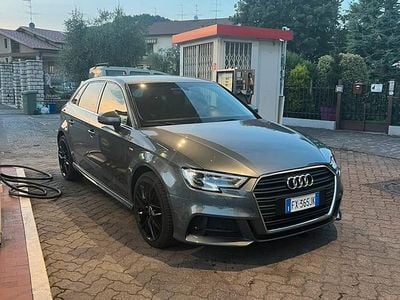 Usata Audi A3 S-Line 116 CV (85 kW) 2017 Grigio Berlina