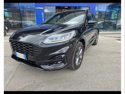 Usata Ford Kuga ST-Line 225 CV (165 kW) 2023 Agate black SUV