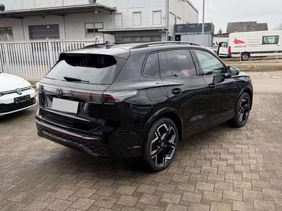 Usata VW Tiguan R-line 150 CV (110 kW) 2025 Nero SUV