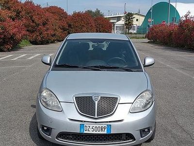 Usata Lancia Ypsilon 60 CV (44 kW) 2010 Utilitaria
