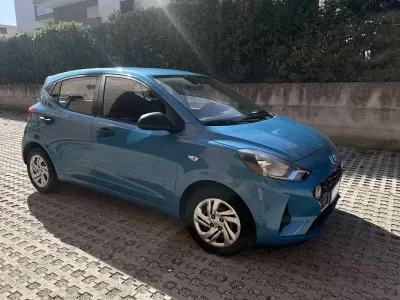 Usata Hyundai i10 Advanced 67 CV (49 kW) 2020 Blu/azzurro Utilitaria