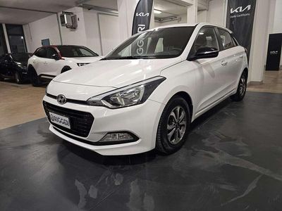 Bianco Usata 2019 Hyundai i20 GO! Berlina | 9900 € (Buon prezzo)