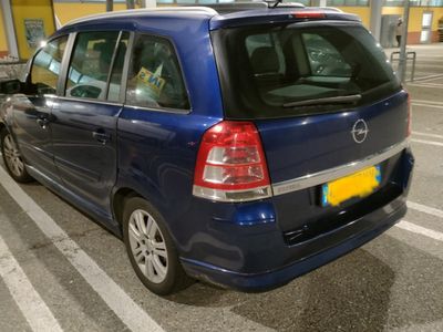 usata Opel Zafira con tetto panoramico, 7 posti