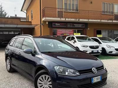Usata VW Golf VII Comfortline 89 CV (65 kW) 2015 Blu Station wagon