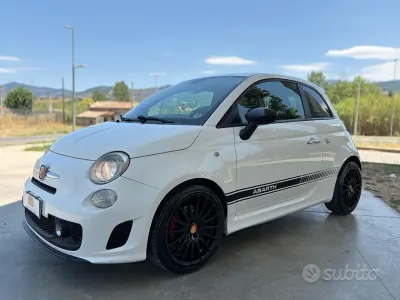 Usata Abarth 500 135 CV (99 kW) 2012 Bianco Berlina