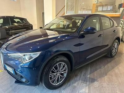 Usata Alfa Romeo Stelvio Business 210 CV (154 kW) 2018 Blu SUV