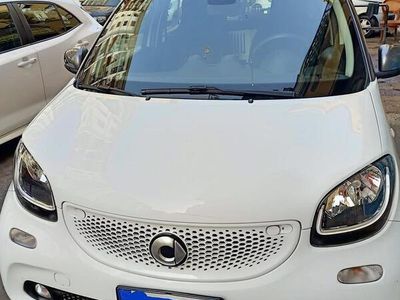 Bianco Usata 2018 Smart ForFour Utilitaria | 14.800 € (Cara)
