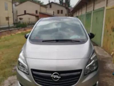 Usata Opel Meriva 110 CV (80 kW) 2015 Grigio Monovolume
