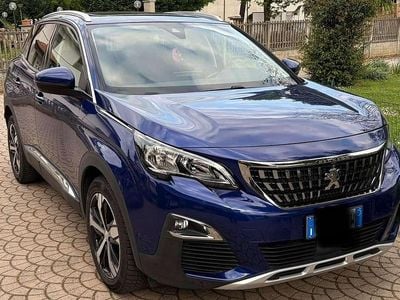 Usata Peugeot 3008 Allure 131 CV (96 kW) 2019 Blu/azzurro SUV