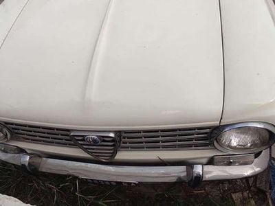 Usata Alfa Romeo Giulia Ti 84 CV (61 kW) 1966 Bianco Berlina