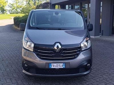 Usata Renault Trafic 125 CV (91 kW) 2015 Grigio Monovolume