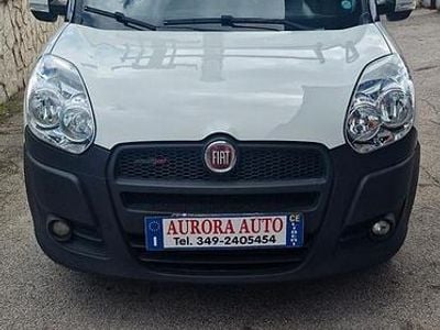Occasion Fiat Doblò Active 105 ch (77 kW) 2014 Blanc Monospace