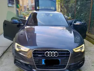 Usata Audi A5 S-Line 190 CV (139 kW) 2015 Grigio Coupé