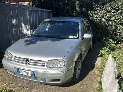 Usata VW Golf IV Comfortline 101 CV (74 kW) 2001 Berlina