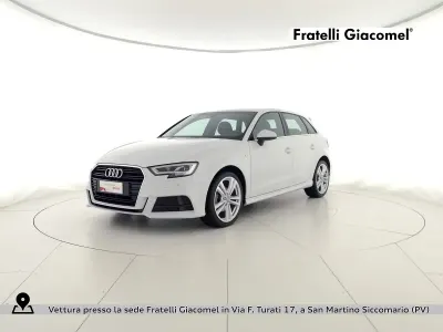 Usata Audi A3 Admired 116 CV (85 kW) 2019 Bianco ghiacciaio metallizzato Berlina