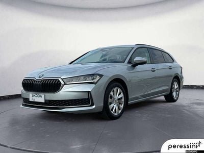 Usata Skoda Superb Selection 150 CV (110 kW) 2024 Argento metallizzato Station wagon