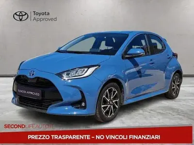 Usata Toyota Yaris Hybrid Trend 115 CV (84 kW) 2022 Blu Berlina