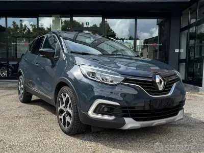 Usata Renault Captur 90 CV (66 kW) 2019 Blu SUV