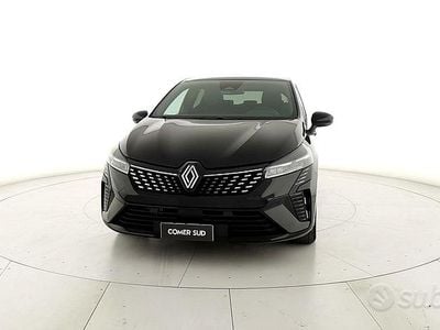 Usata Renault Clio V Techno 91 CV (66 kW) 2024 Nero Berlina